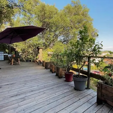 Casa de hóspedes Les Chants Des Silenes - Maison Ecologique 3*